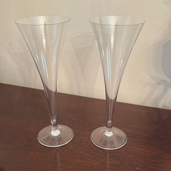 Other - Elegant Clear Champagne Flutes